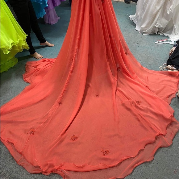 Custom Made Gown - Picture 4 of 5